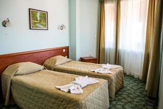 Отель Bariakov Family Hotel Банско Двухместный номер с 2 отдельными кроватями-2